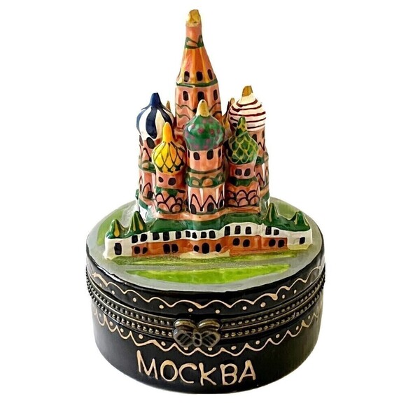 St. Basil's Cathedral Moscow Trinket Box Ceramic Hinged Enamel Red Square FLAW - Picture 1 of 8